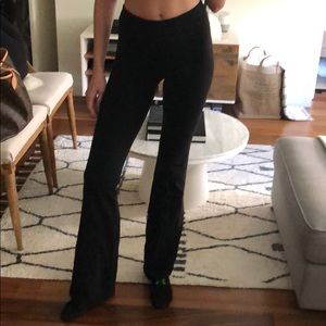 lululemon athletica Pants - Lulu lemon groove pant lululemon athletica Pants - Lulu lemon groove pant